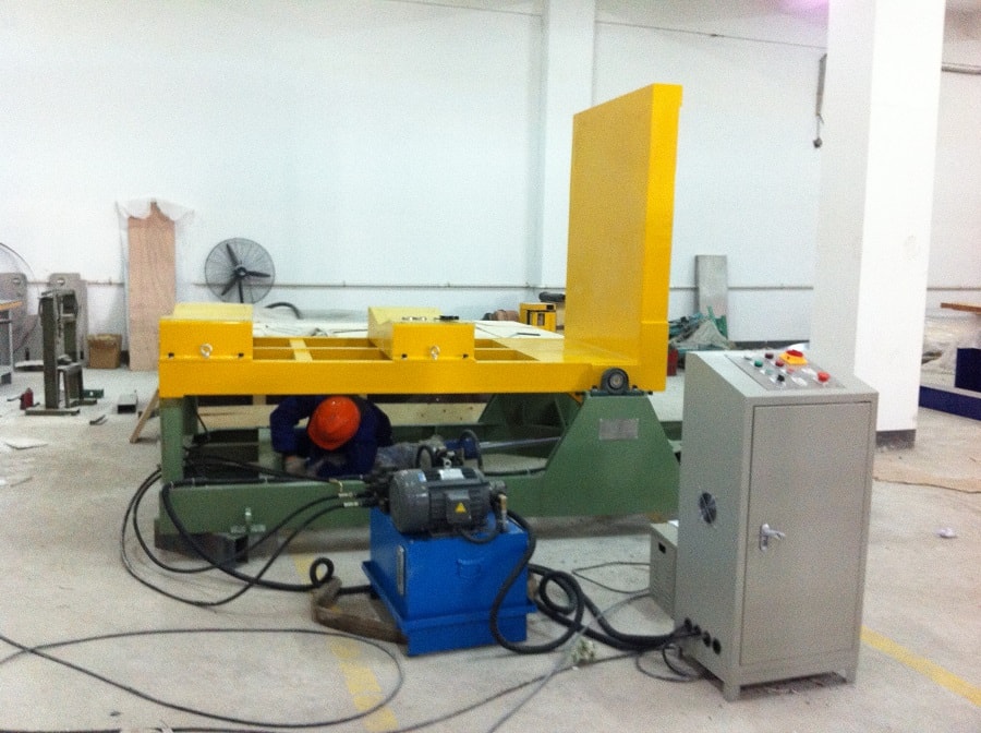 hydraulic upender